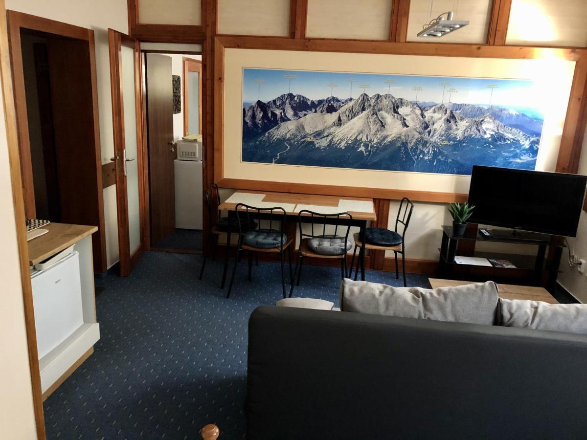 Tatrahouse Apartments Stará Lesná Eksteriør billede